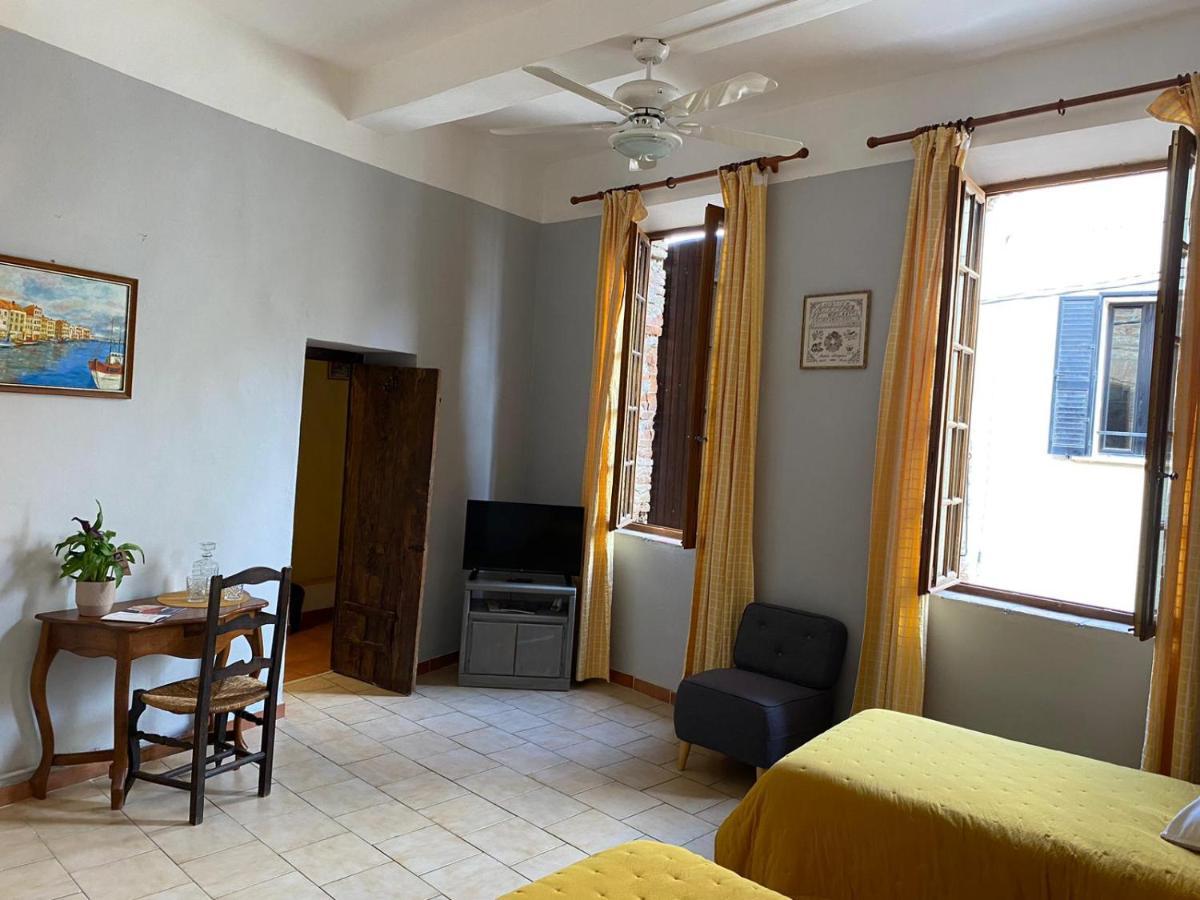 La Vieille Demeure Hotel Torreilles Eksteriør billede