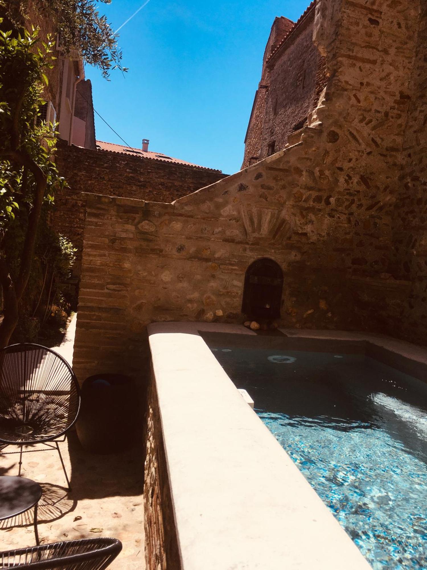La Vieille Demeure Hotel Torreilles Eksteriør billede